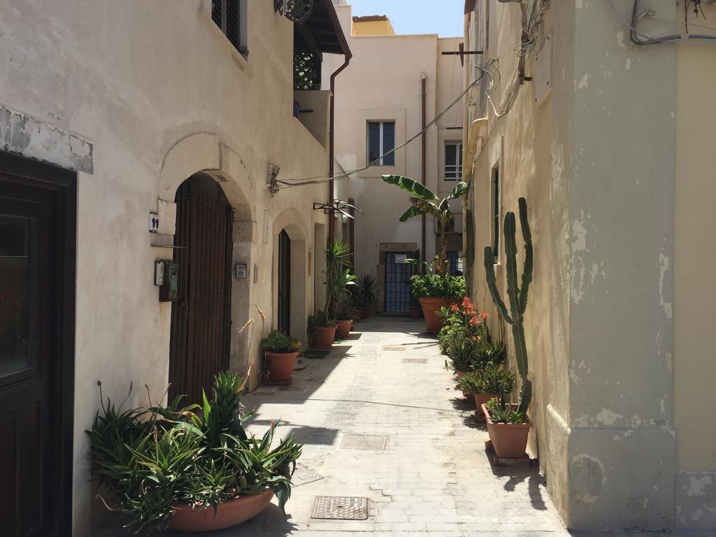 Rosa Di Ortigia Apartment Сиракуза Екстериор снимка